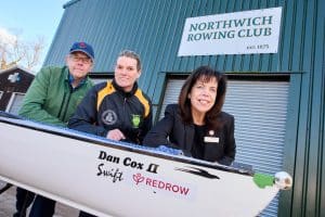 Redrows Ann Donson alongside Club chairman Graham Jum p and Coach Helen Wrigley 2