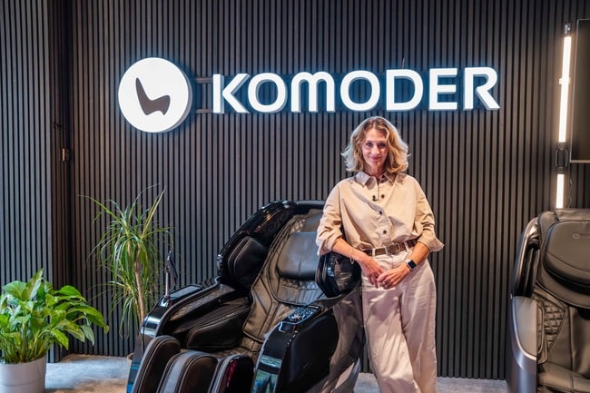 Komoder Vector Get Ready For An Exciting Black Friday Sales Event With KOMODER UK ...