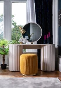 AB Lily Dressing Table